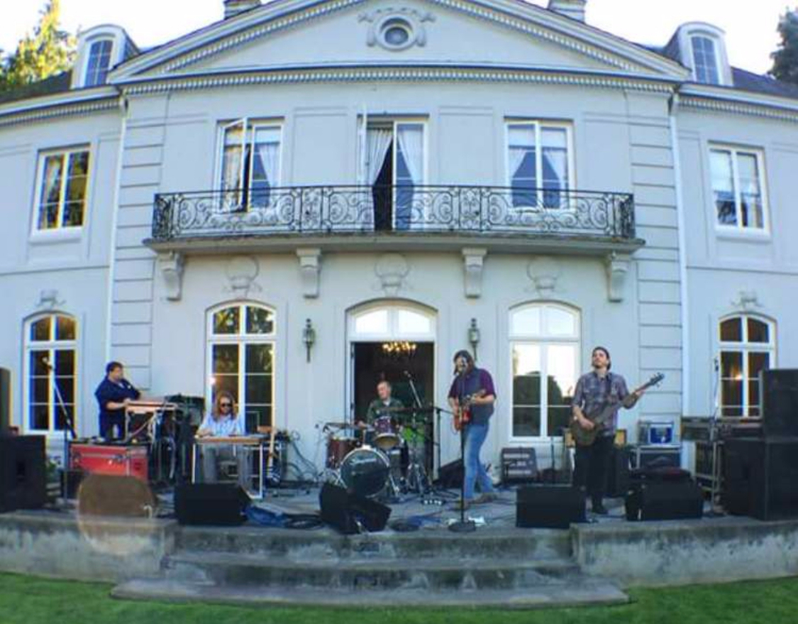 Seattle Musician Ethan J Perry & The Remedy Band GigTown