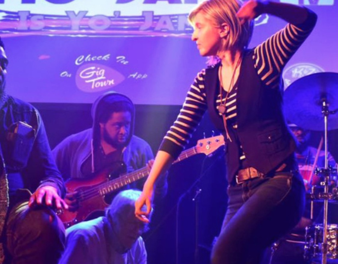 Seattle Musician Jessie Sawyers GigTown